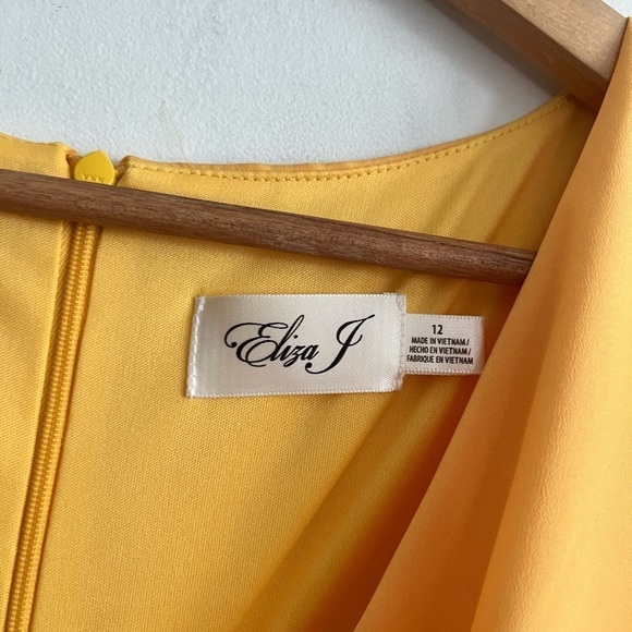 Eliza J Yellow Puff Sleeve Ruffle Flare Tiered Mini Dress - Picture 4 of 7